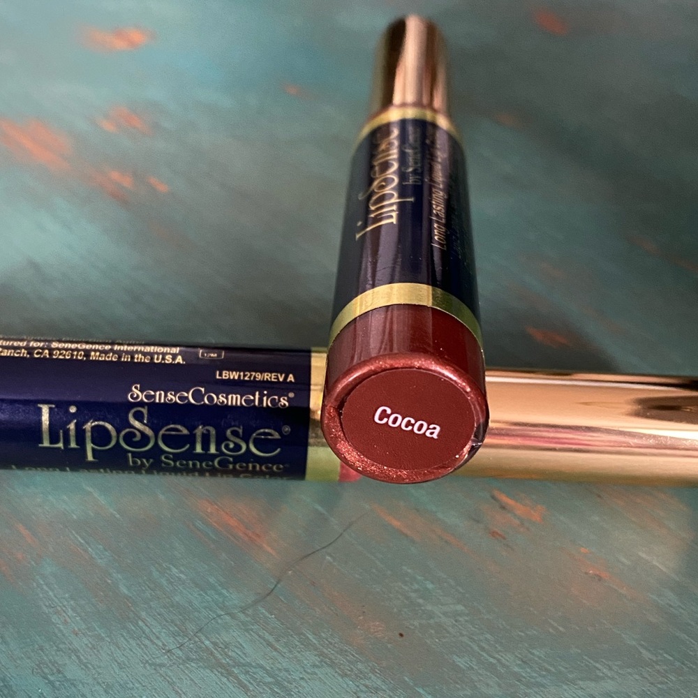 Cocoa lipsense